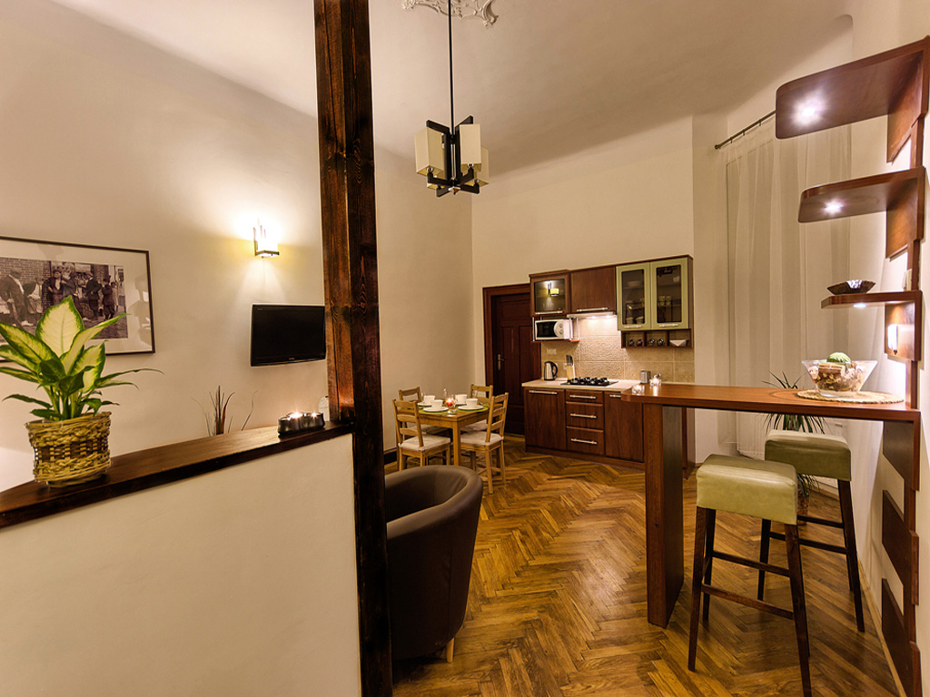 Luxury Redwood apartment Krakow Pilsudskiego Old Town
